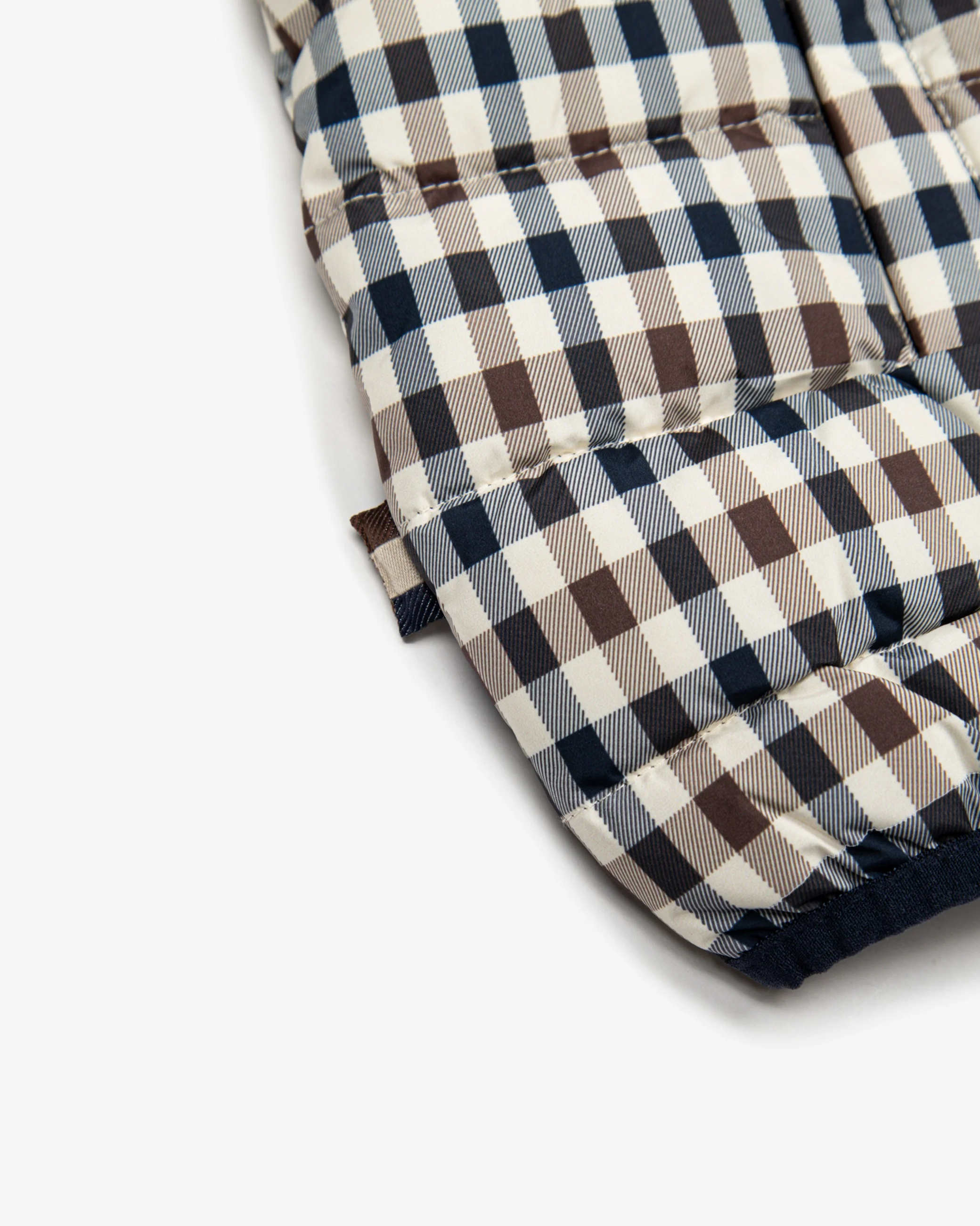 HOODED 100gsm - Image 6